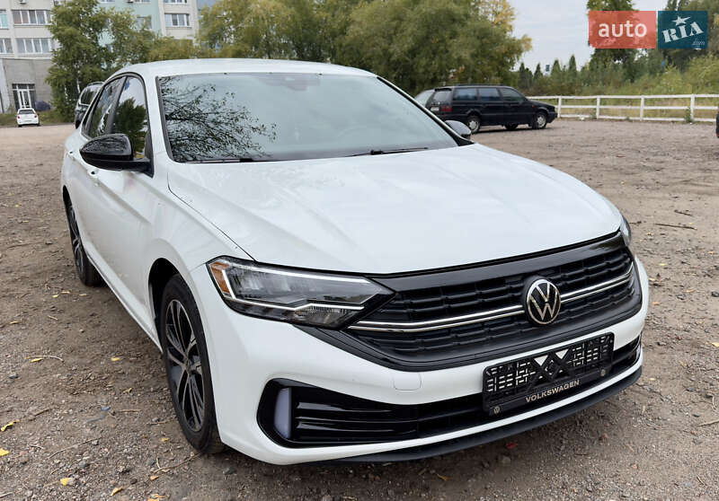 Volkswagen Jetta 2024