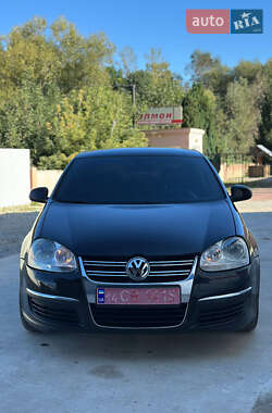 Седан Volkswagen Jetta 2006 в 