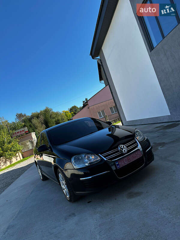 Седан Volkswagen Jetta 2006 в Надворной фото 5 Седан Volkswagen Jetta 2006 в Надворной