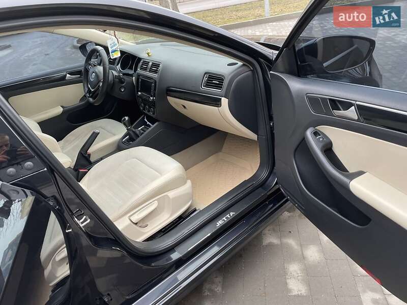 Седан Volkswagen Jetta 2016 в Виннице фото 9 Седан Volkswagen Jetta 2016 в Виннице