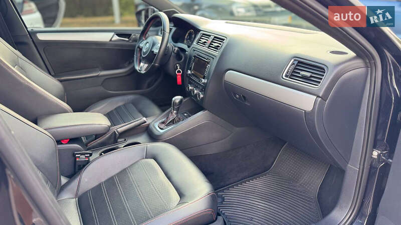 Седан Volkswagen Jetta 2013 в Решетиловке фото 7 Седан Volkswagen Jetta 2013 в Решетиловке