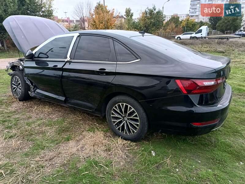 Седан Volkswagen Jetta 2020 в Черкасах