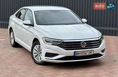Седан Volkswagen Jetta 2019 в Одесі