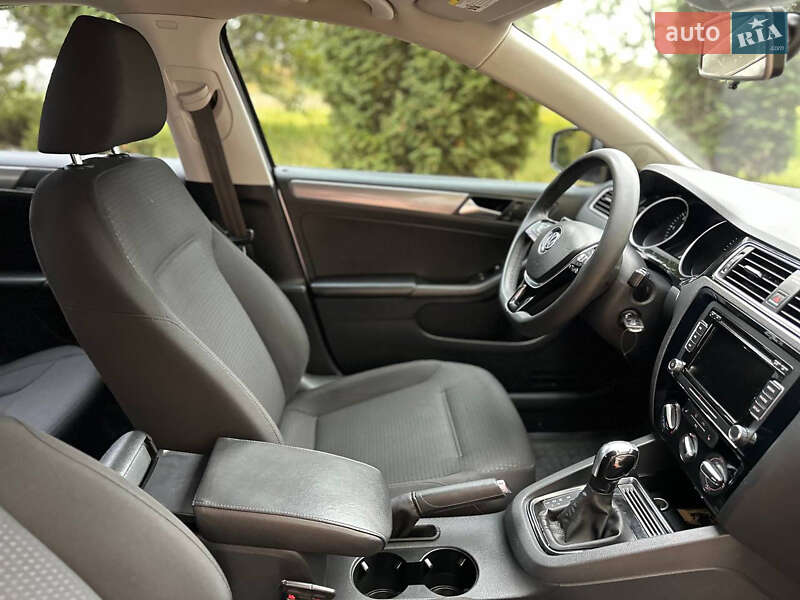 Седан Volkswagen Jetta 2015 в Белой Церкви фото 41 Седан Volkswagen Jetta 2015 в Белой Церкви