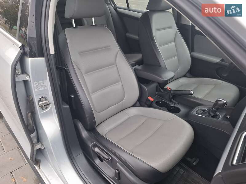 Седан Volkswagen Jetta 2012 в Черкассах фото 29 Седан Volkswagen Jetta 2012 в Черкассах