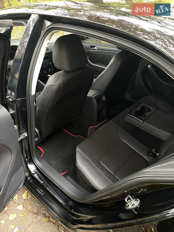Седан Volkswagen Jetta 2012 в Калуше фото 14 Седан Volkswagen Jetta 2012 в Калуше