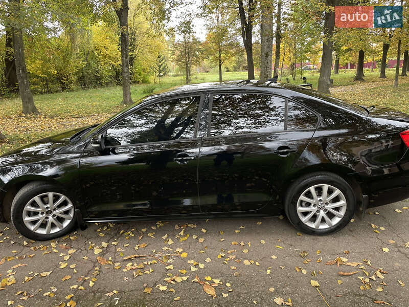 Седан Volkswagen Jetta 2012 в Калуше фото 8 Седан Volkswagen Jetta 2012 в Калуше