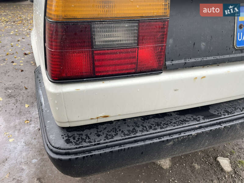 Седан Volkswagen Jetta 1984 в Львові фото 10 Седан Volkswagen Jetta 1984 в Львові