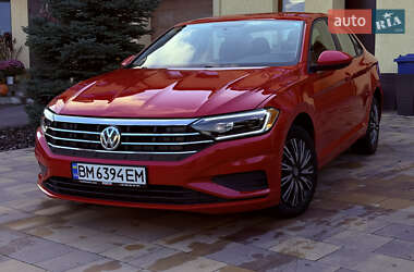 Седан Volkswagen Jetta 2020 в 