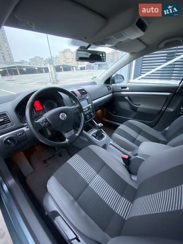 Седан Volkswagen Jetta 2008 в Белой Церкви
