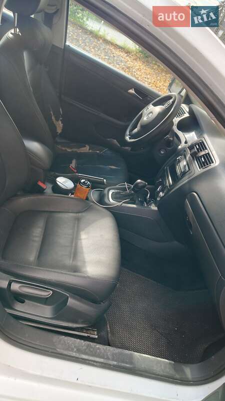 Седан Volkswagen Jetta 2010 в Львові фото 8 Седан Volkswagen Jetta 2010 в Львові
