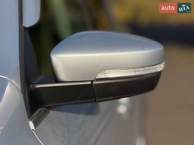 Седан Volkswagen Jetta 2015 в Кривом Роге