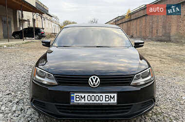 Седан Volkswagen Jetta 2012 в 