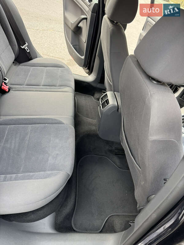 Седан Volkswagen Jetta 2008 в Запорожье фото 18 Седан Volkswagen Jetta 2008 в Запорожье