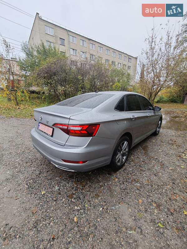 Седан Volkswagen Jetta 2019 в Ромнах фото 8 Седан Volkswagen Jetta 2019 в Ромнах