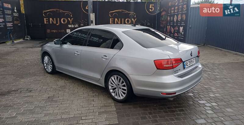 Седан Volkswagen Jetta 2015 в Днепре фото 14 Седан Volkswagen Jetta 2015 в Днепре
