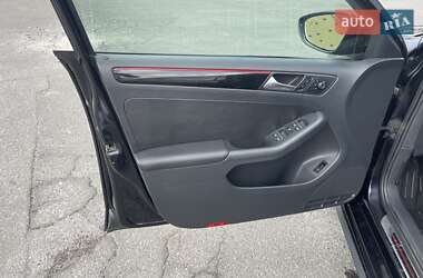 Седан Volkswagen Jetta 2015 в  фото 13 Седан Volkswagen Jetta 2015 в