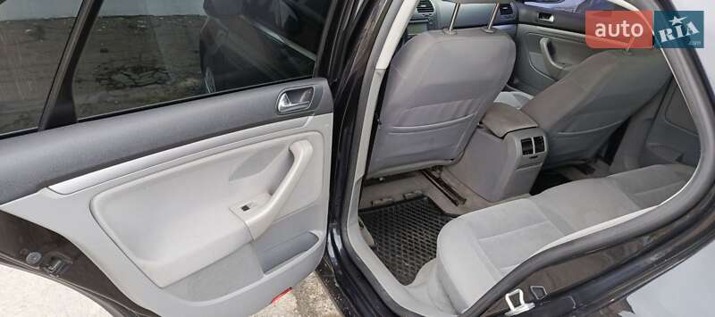 Седан Volkswagen Jetta 2006 в Лубнах