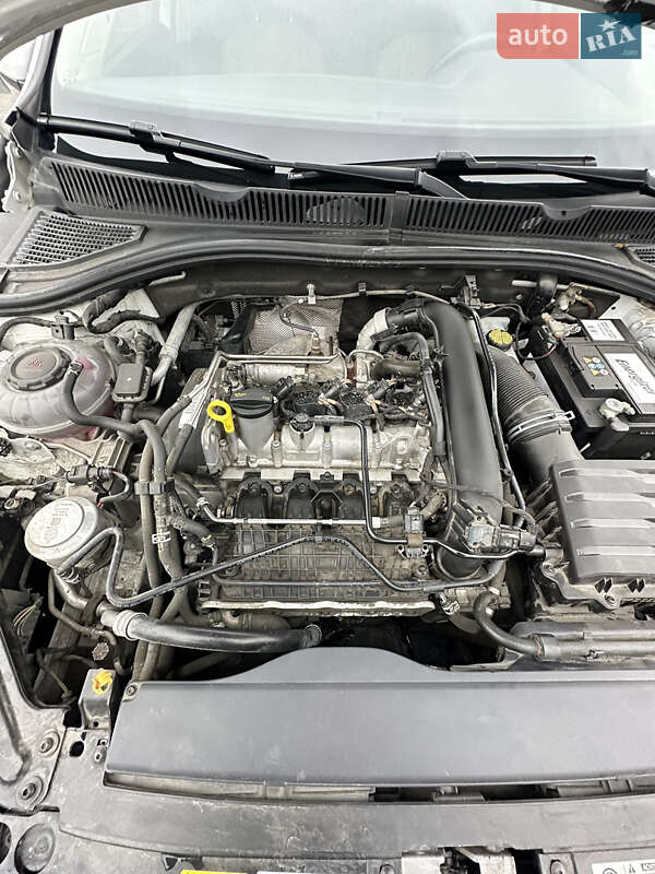 Седан Volkswagen Jetta 2020 в Фастове