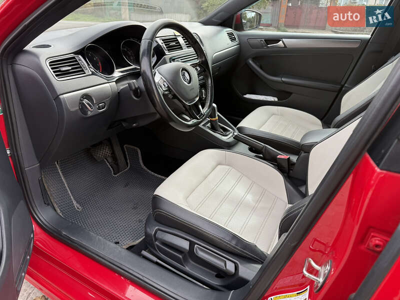 Седан Volkswagen Jetta 2016 в Новом Буге фото 14 Седан Volkswagen Jetta 2016 в Новом Буге
