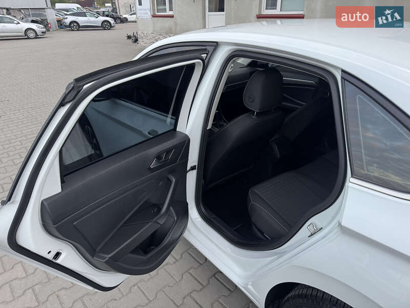 Седан Volkswagen Jetta 2024 в Луцке фото 28 Седан Volkswagen Jetta 2024 в Луцке