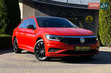Седан Volkswagen Jetta 2019 в Львові