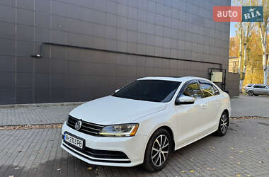 Седан Volkswagen Jetta 2017 в  фото 3 Седан Volkswagen Jetta 2017 в