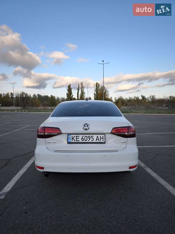 Седан Volkswagen Jetta 2016 в Кривому Розі фото 4 Седан Volkswagen Jetta 2016 в Кривому Розі