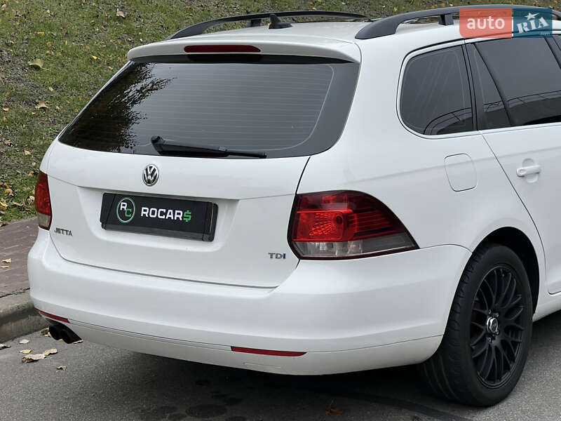 Универсал Volkswagen Jetta 2012 в Киеве