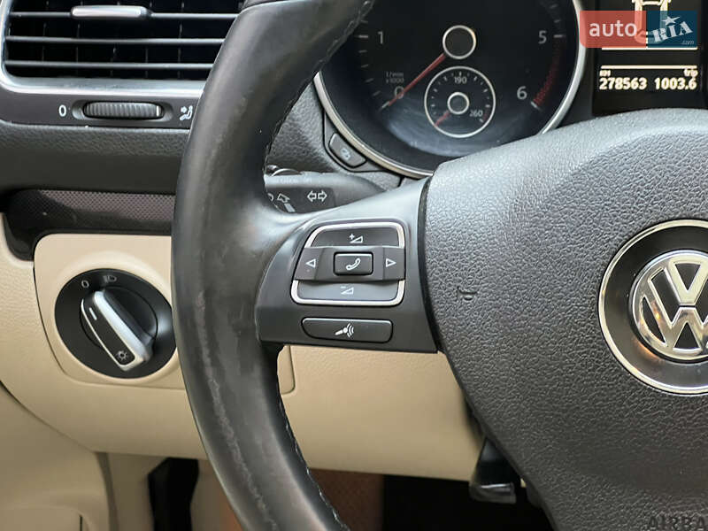 Универсал Volkswagen Jetta 2012 в Киеве