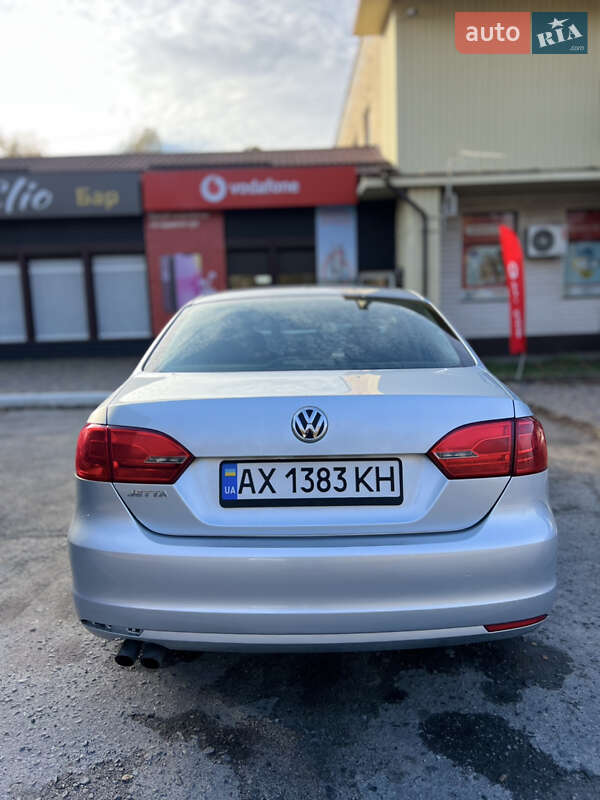 Седан Volkswagen Jetta 2013 в Полтаве фото 4 Седан Volkswagen Jetta 2013 в Полтаве