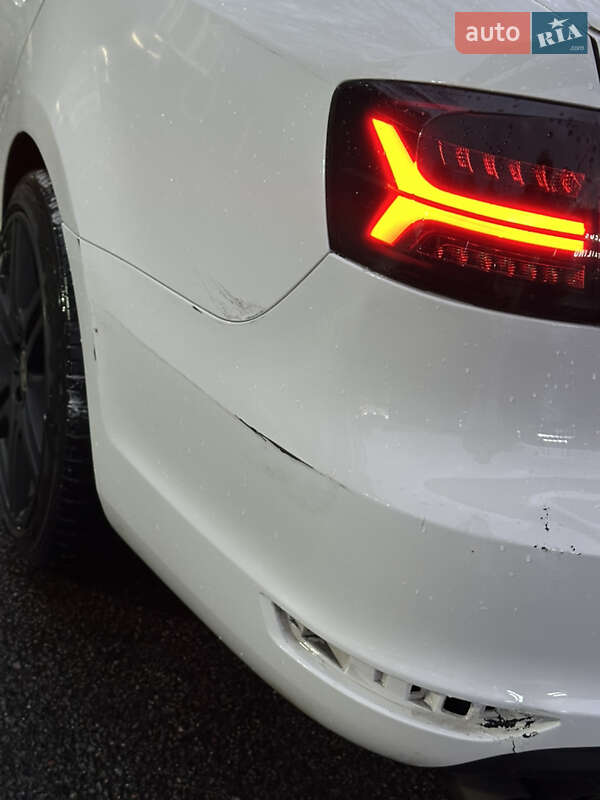 Седан Volkswagen Jetta 2013 в Киеве