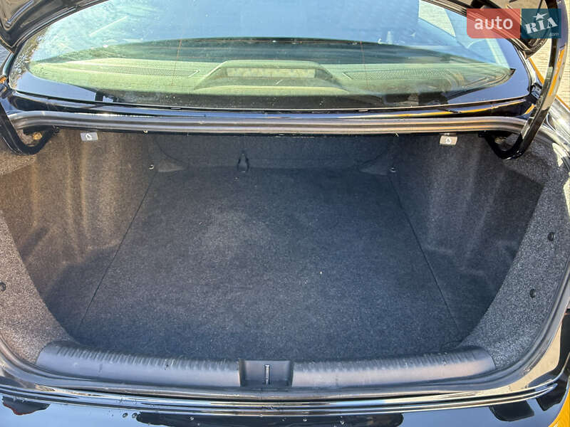 Седан Volkswagen Jetta 2015 в Запорожье