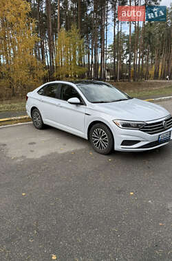 Седан Volkswagen Jetta 2018 в  фото 2 Седан Volkswagen Jetta 2018 в