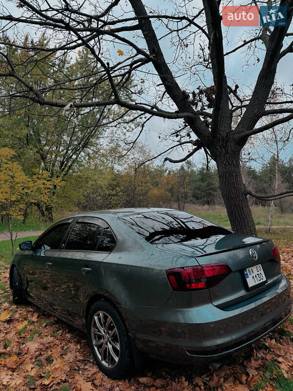 Седан Volkswagen Jetta 2017 в Кременчуге фото 6 Седан Volkswagen Jetta 2017 в Кременчуге