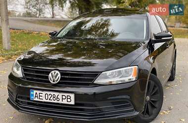 Седан Volkswagen Jetta 2016 в Днепре