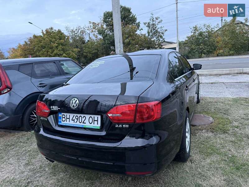 Седан Volkswagen Jetta 2013 в Измаиле