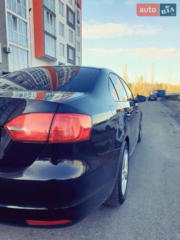 Седан Volkswagen Jetta 2014 в Обухові фото 4 Седан Volkswagen Jetta 2014 в Обухові