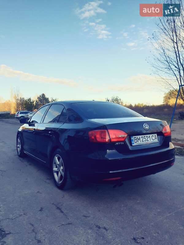 Седан Volkswagen Jetta 2014 в Обухові фото 30 Седан Volkswagen Jetta 2014 в Обухові