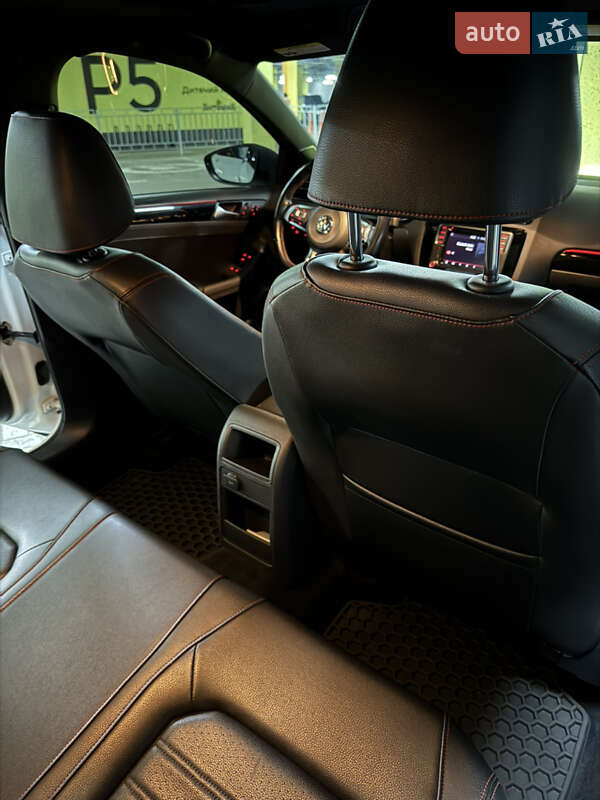 Седан Volkswagen Jetta 2017 в Киеве фото 15 Седан Volkswagen Jetta 2017 в Киеве