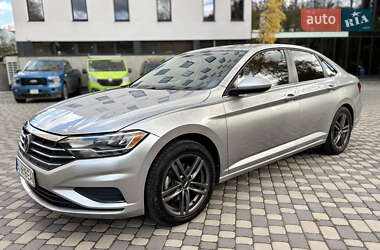 Седан Volkswagen Jetta 2019 в Тернополе