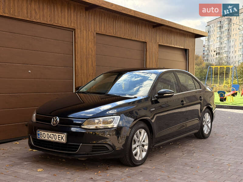 Седан Volkswagen Jetta 2013 в Тернополе фото 3 Седан Volkswagen Jetta 2013 в Тернополе