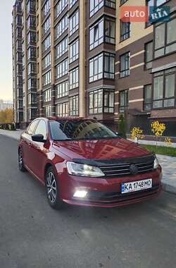Седан Volkswagen Jetta 2016 в Чернігові