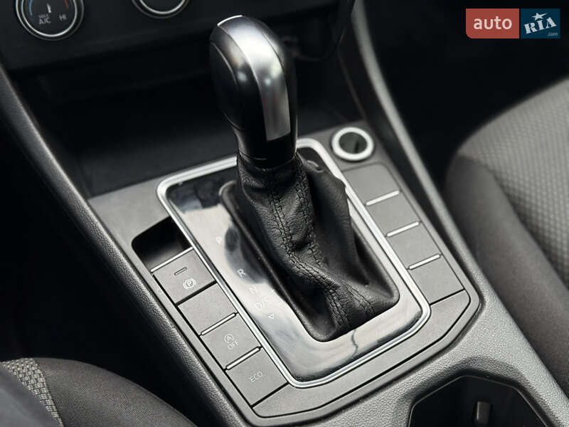 Седан Volkswagen Jetta 2019 в Ковеле фото 46 Седан Volkswagen Jetta 2019 в Ковеле