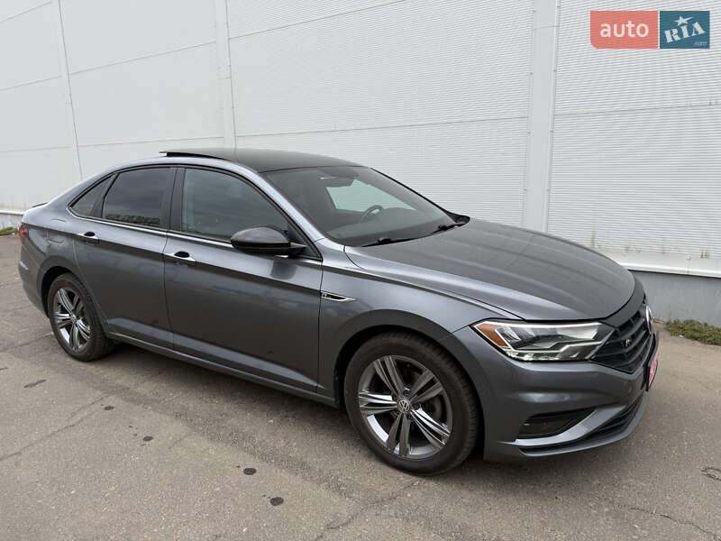 Седан Volkswagen Jetta 2019 в Одессе