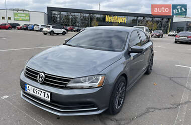 Седан Volkswagen Jetta 2016 в Києві