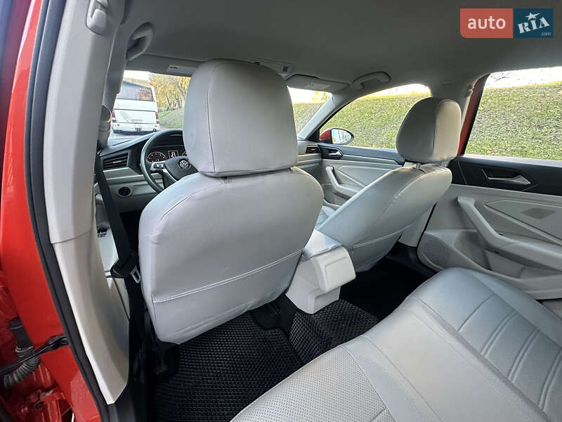 Седан Volkswagen Jetta 2019 в Киеве фото 27 Седан Volkswagen Jetta 2019 в Киеве