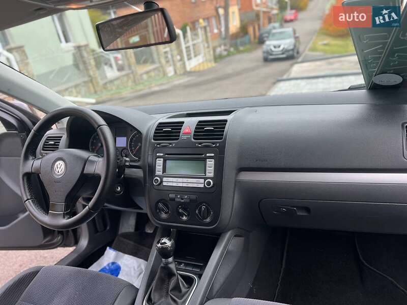 Седан Volkswagen Jetta 2006 в Хмельницком фото 32 Седан Volkswagen Jetta 2006 в Хмельницком