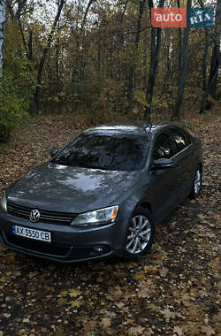 Седан Volkswagen Jetta 2014 в Харькове