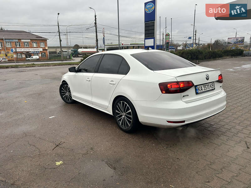 Седан Volkswagen Jetta 2015 в Сумах фото 5 Седан Volkswagen Jetta 2015 в Сумах